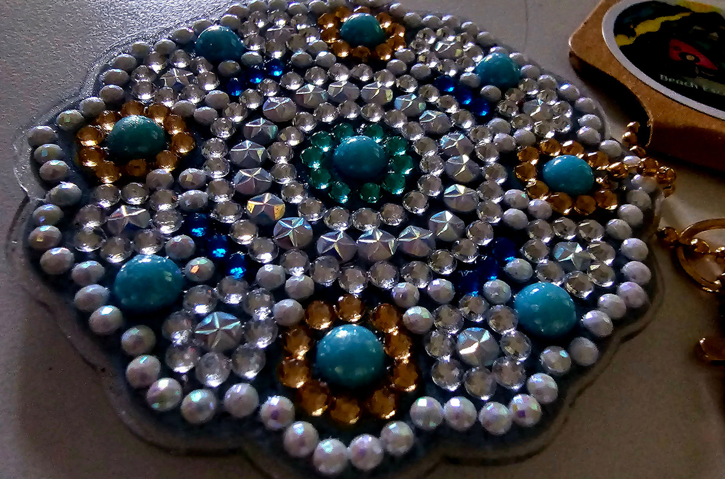 Beach bag bling - Mandala