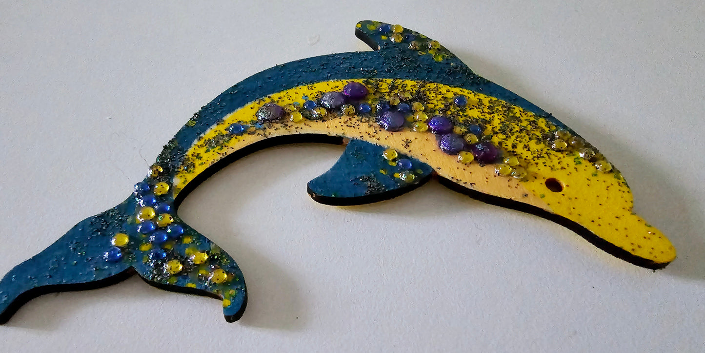 Wooden handmade fridge magnets - Wild (and free) dolphins