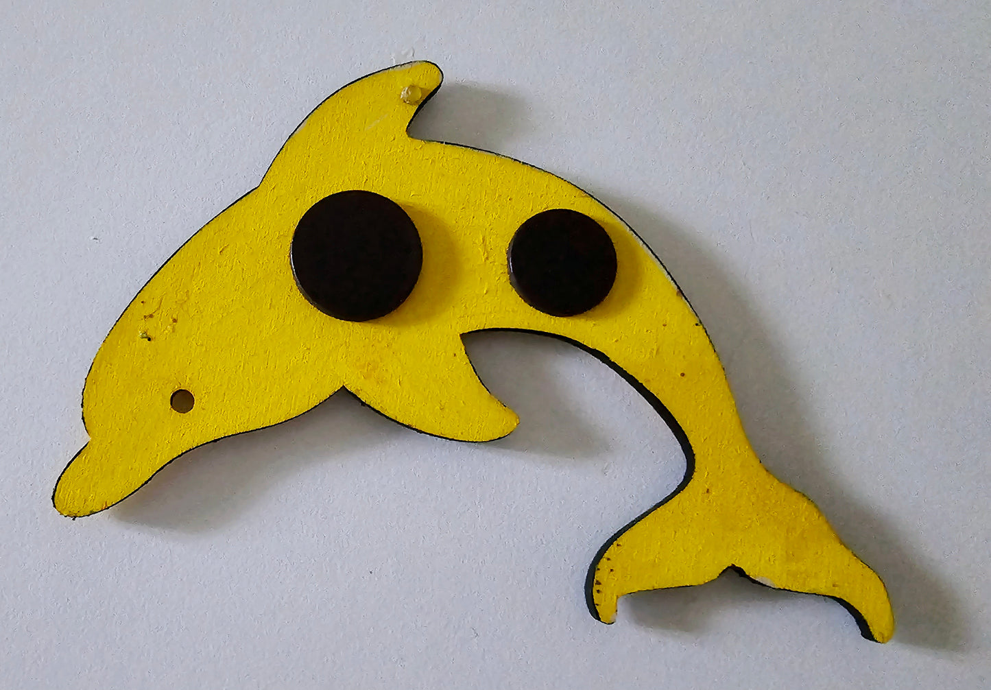 Wooden handmade fridge magnets - Wild (and free) dolphins
