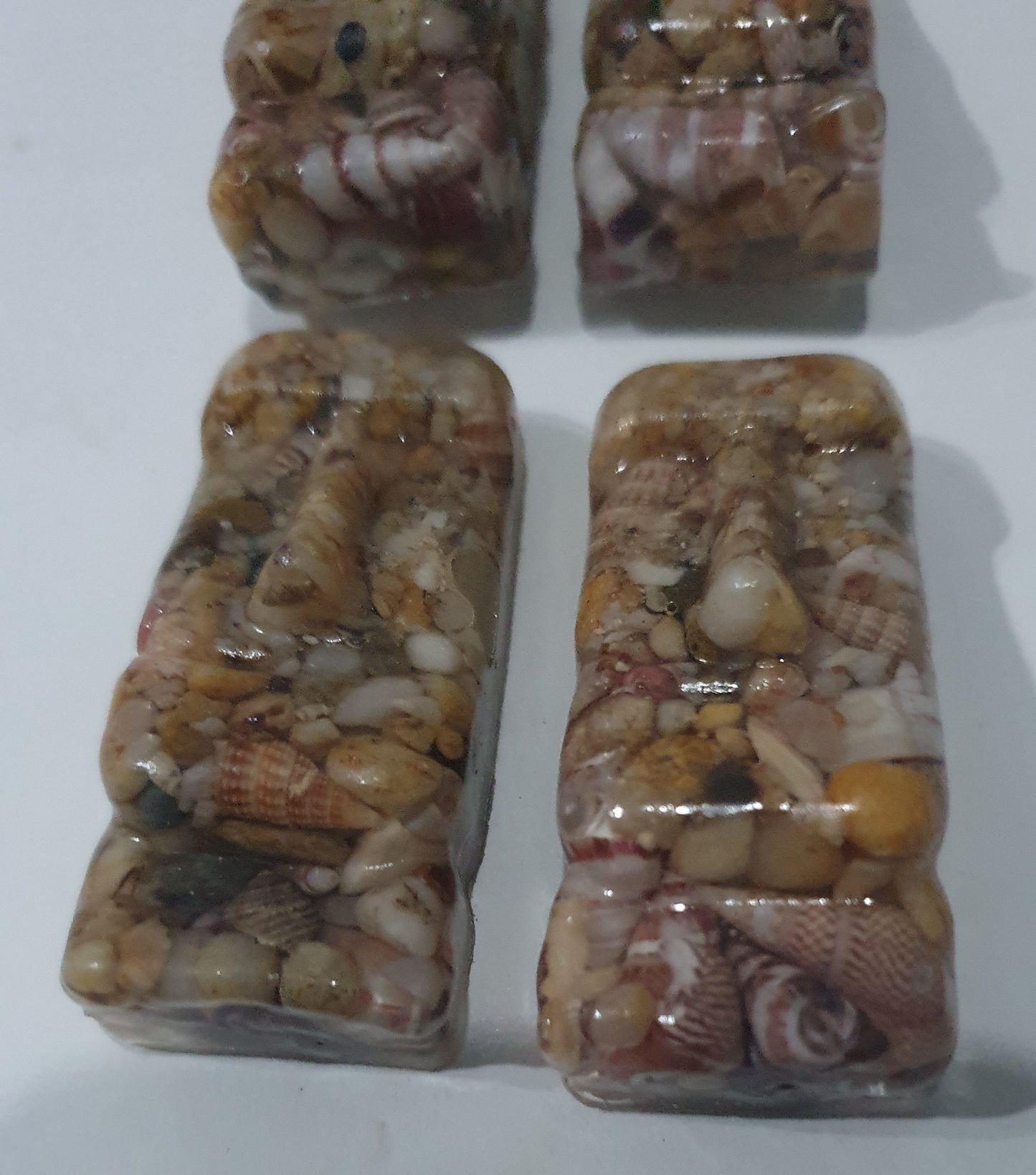 Christmas Island head magnets