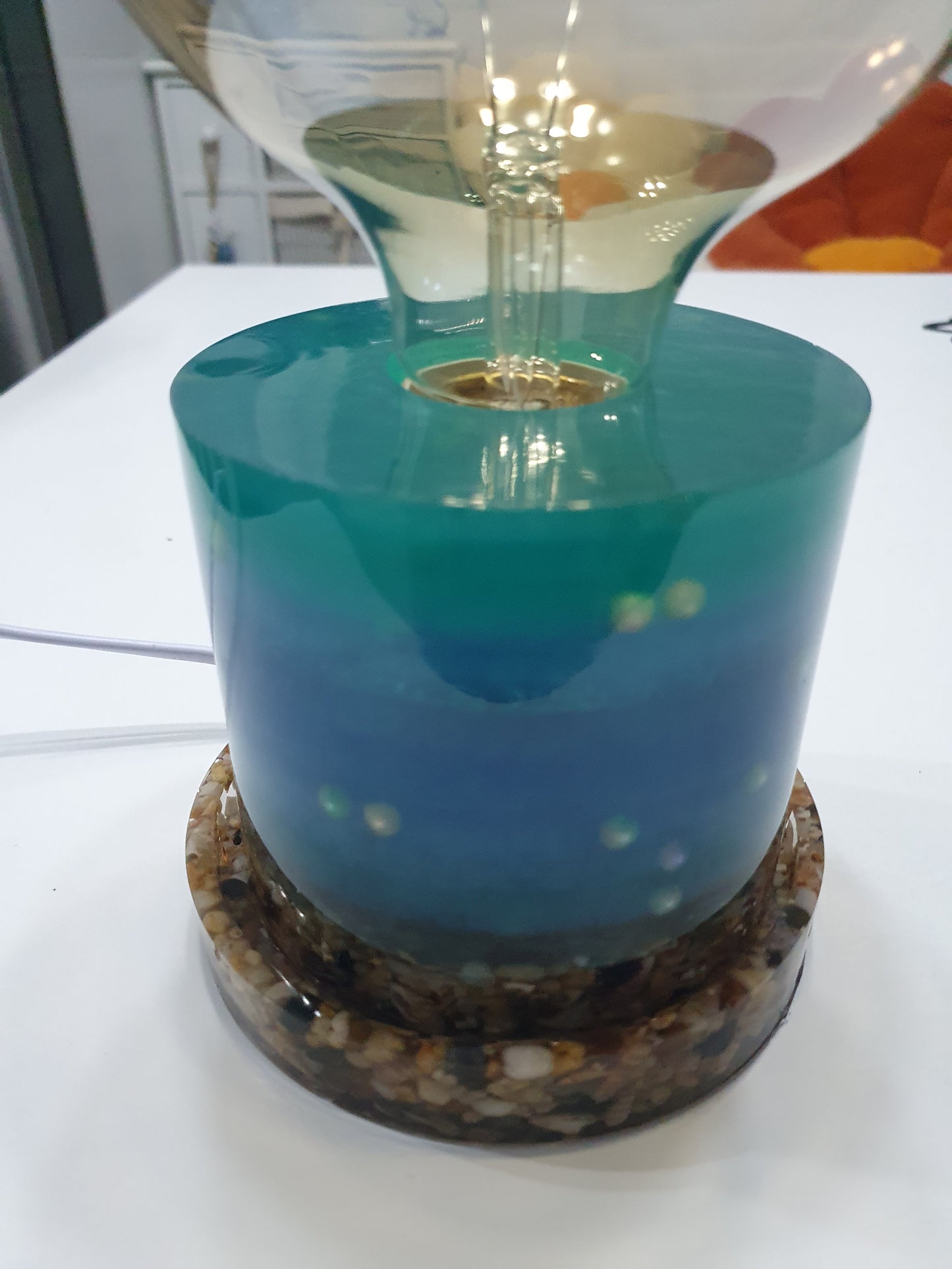 Love the turquoise blues - Round love lamp