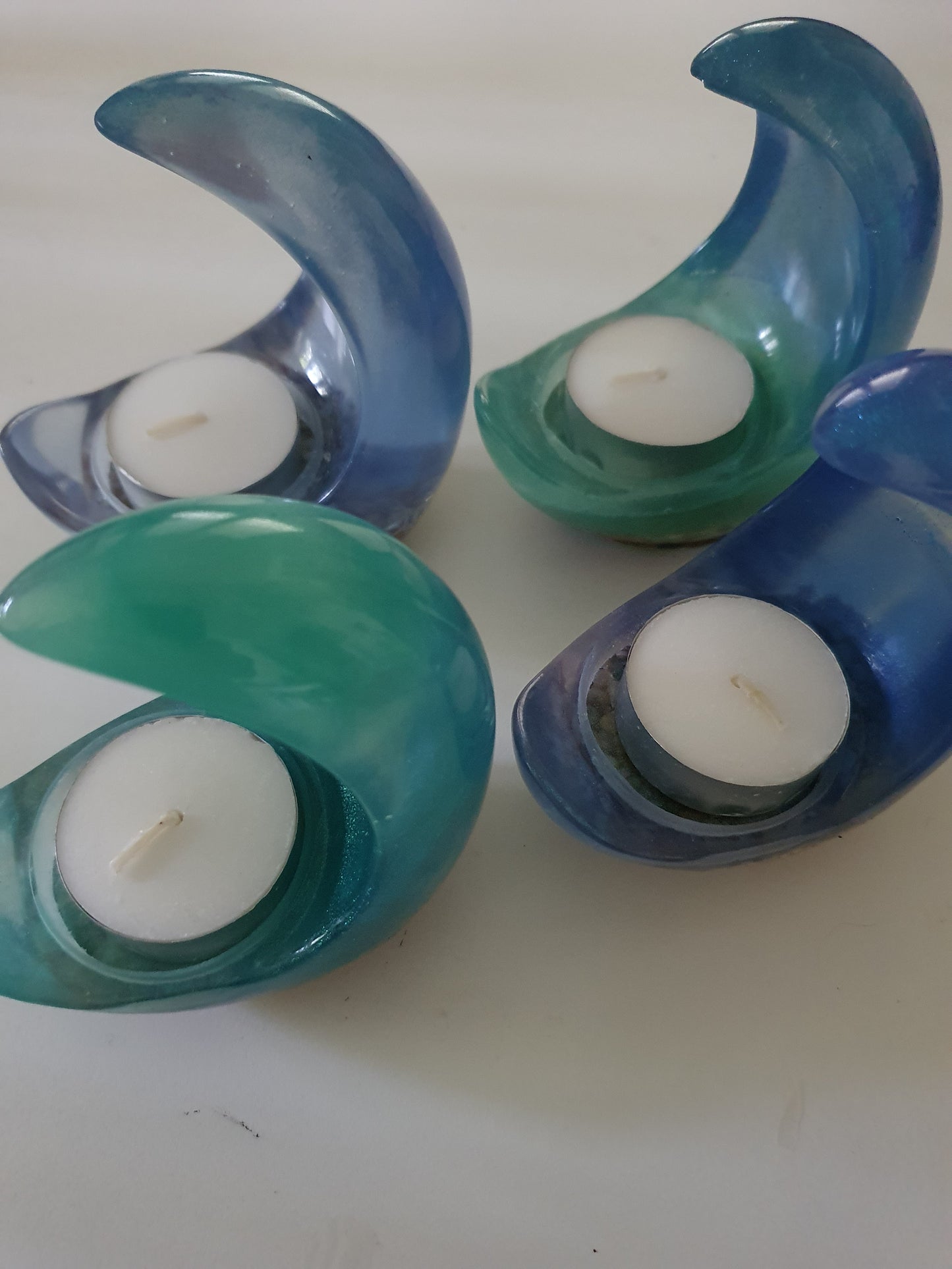 Ocean wave tealight candle holder