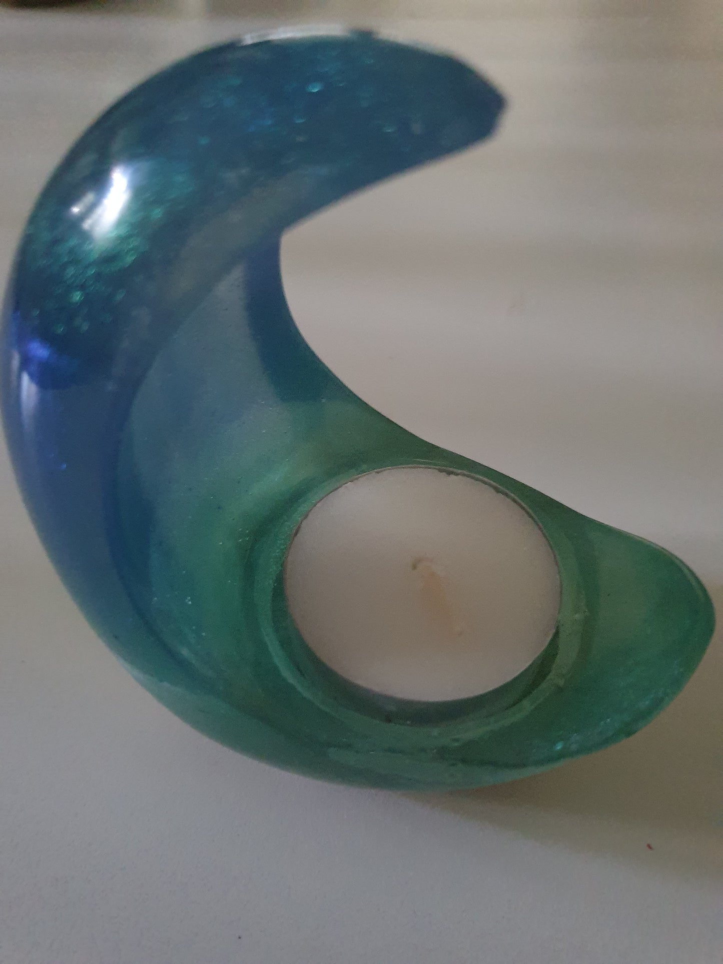 Ocean wave tealight candle holder