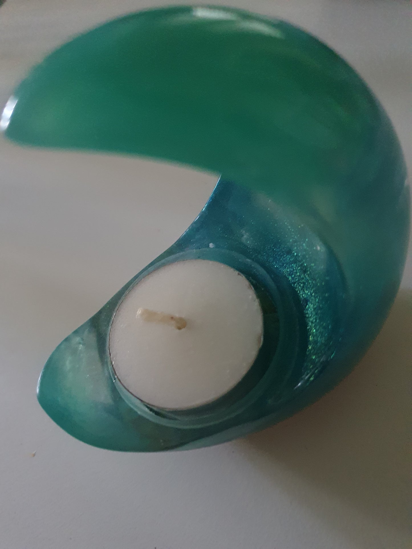 Ocean wave tealight candle holder