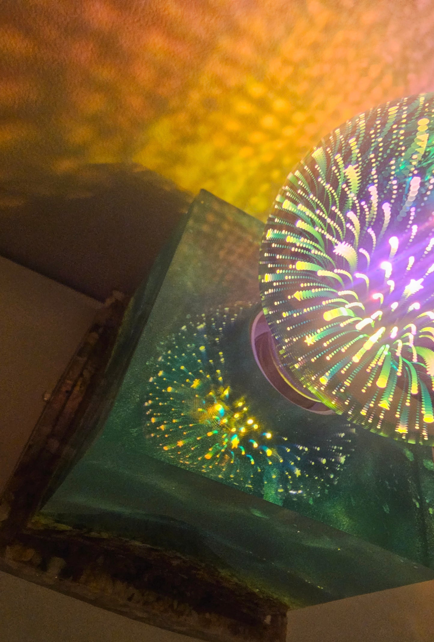 Baby, you're a firework - seascape lamps