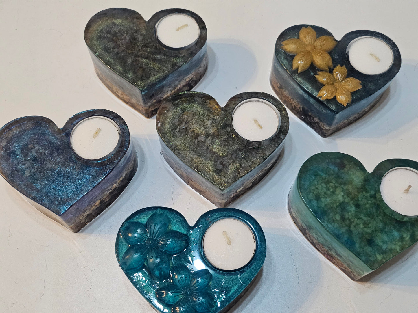 Table art - seascape tealight candle holders