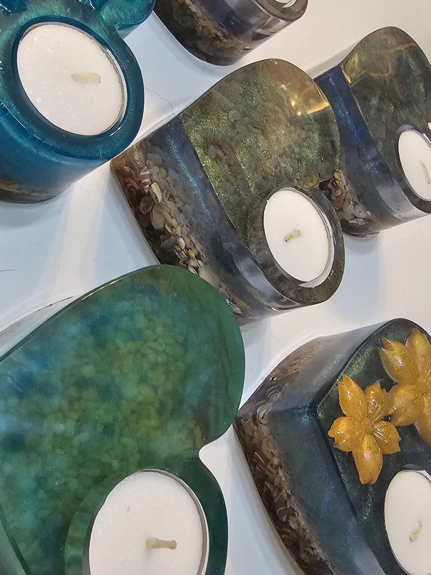 Table art - seascape tealight candle holders