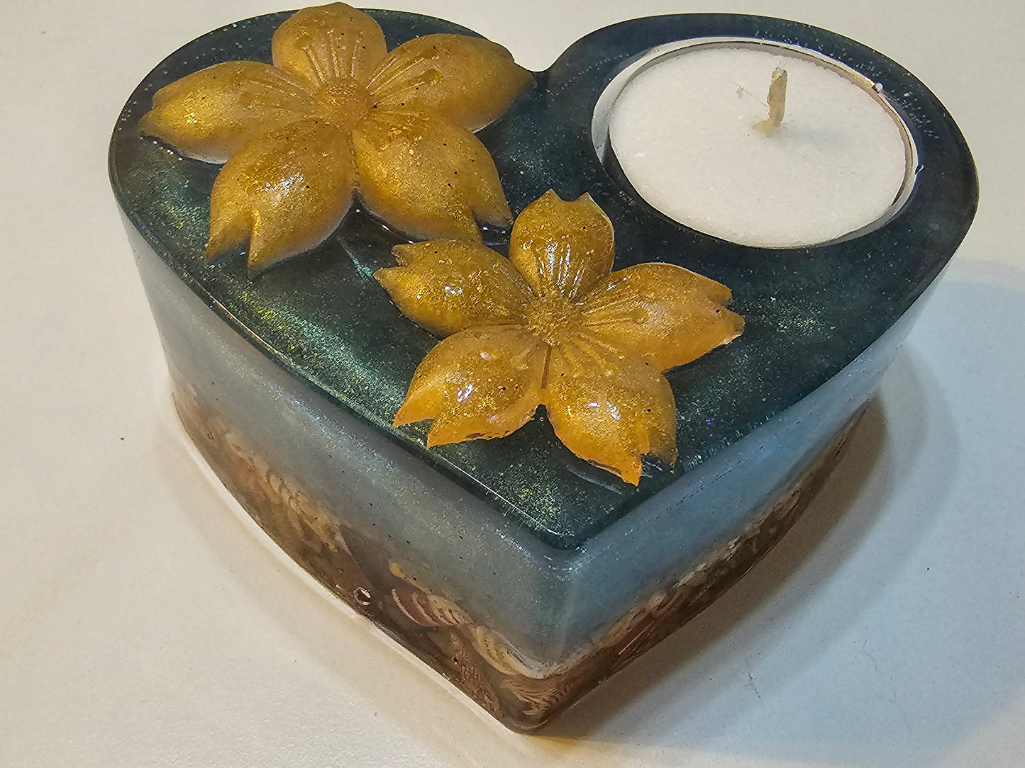 Table art - seascape tealight candle holders
