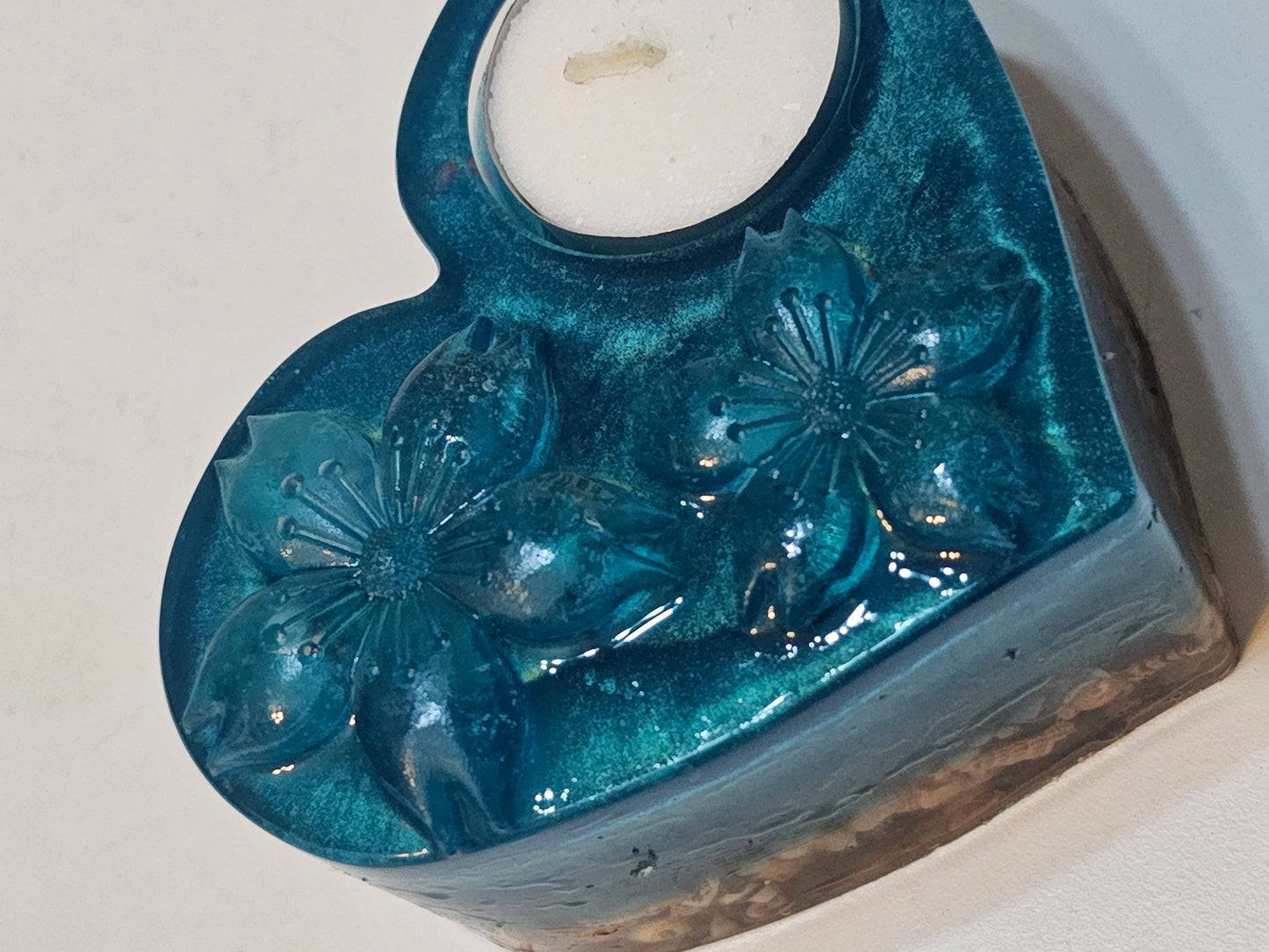 Table art - seascape tealight candle holders