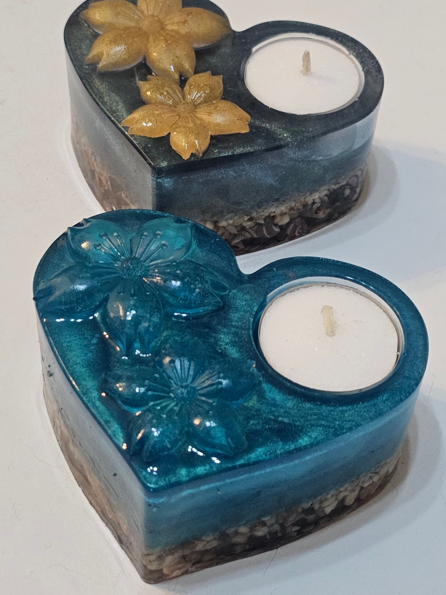 Table art - seascape tealight candle holders