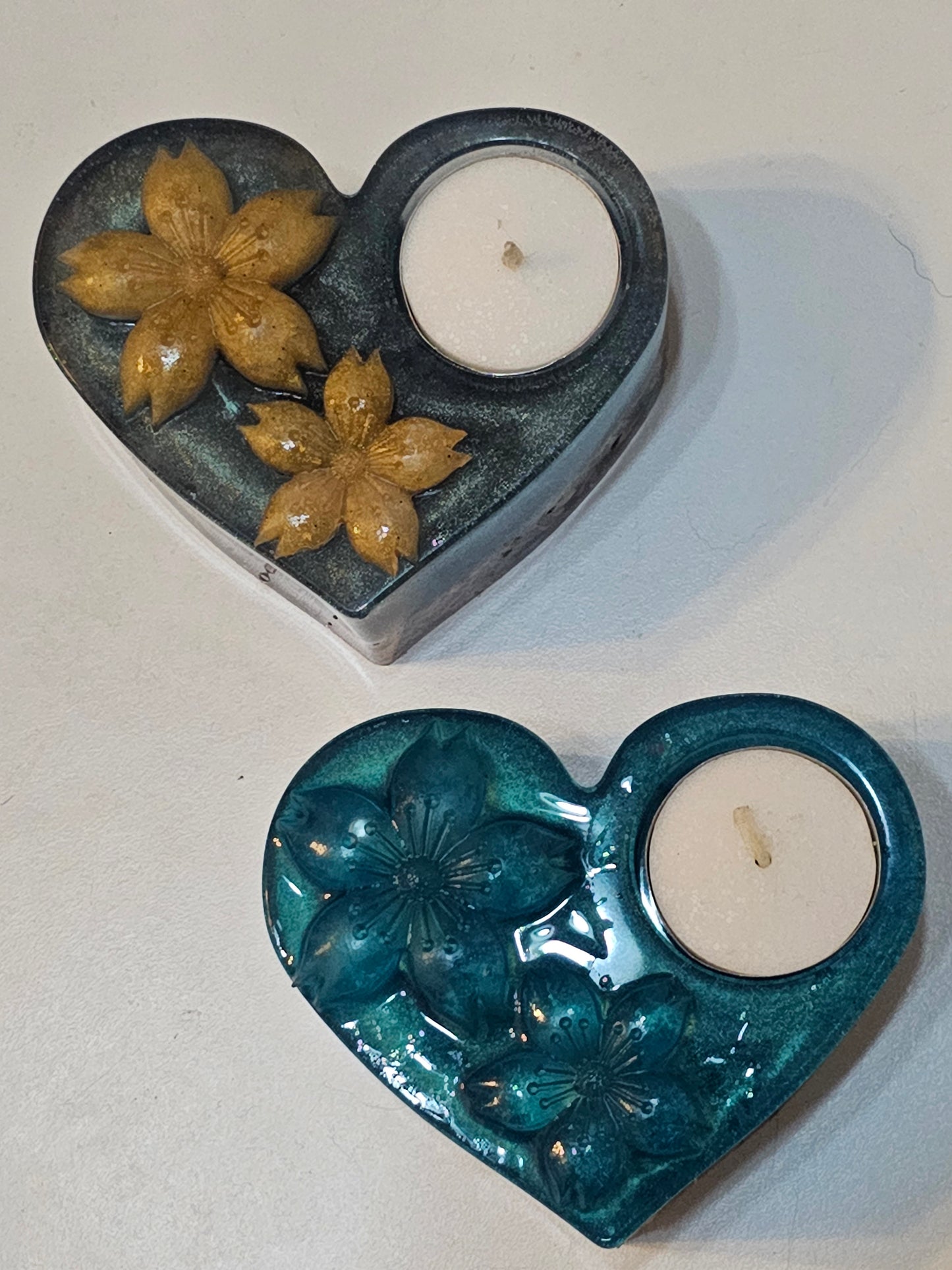 Table art - seascape tealight candle holders