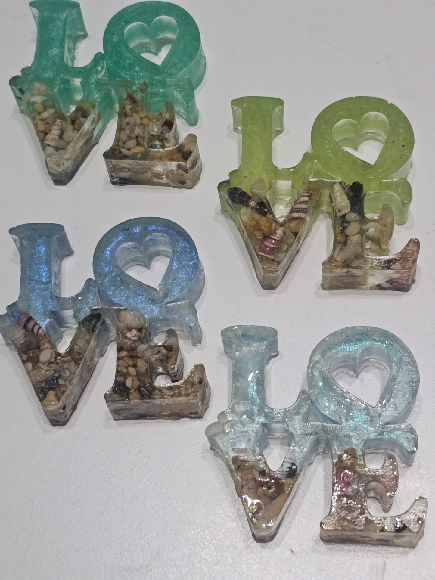 Mini ocean love table art