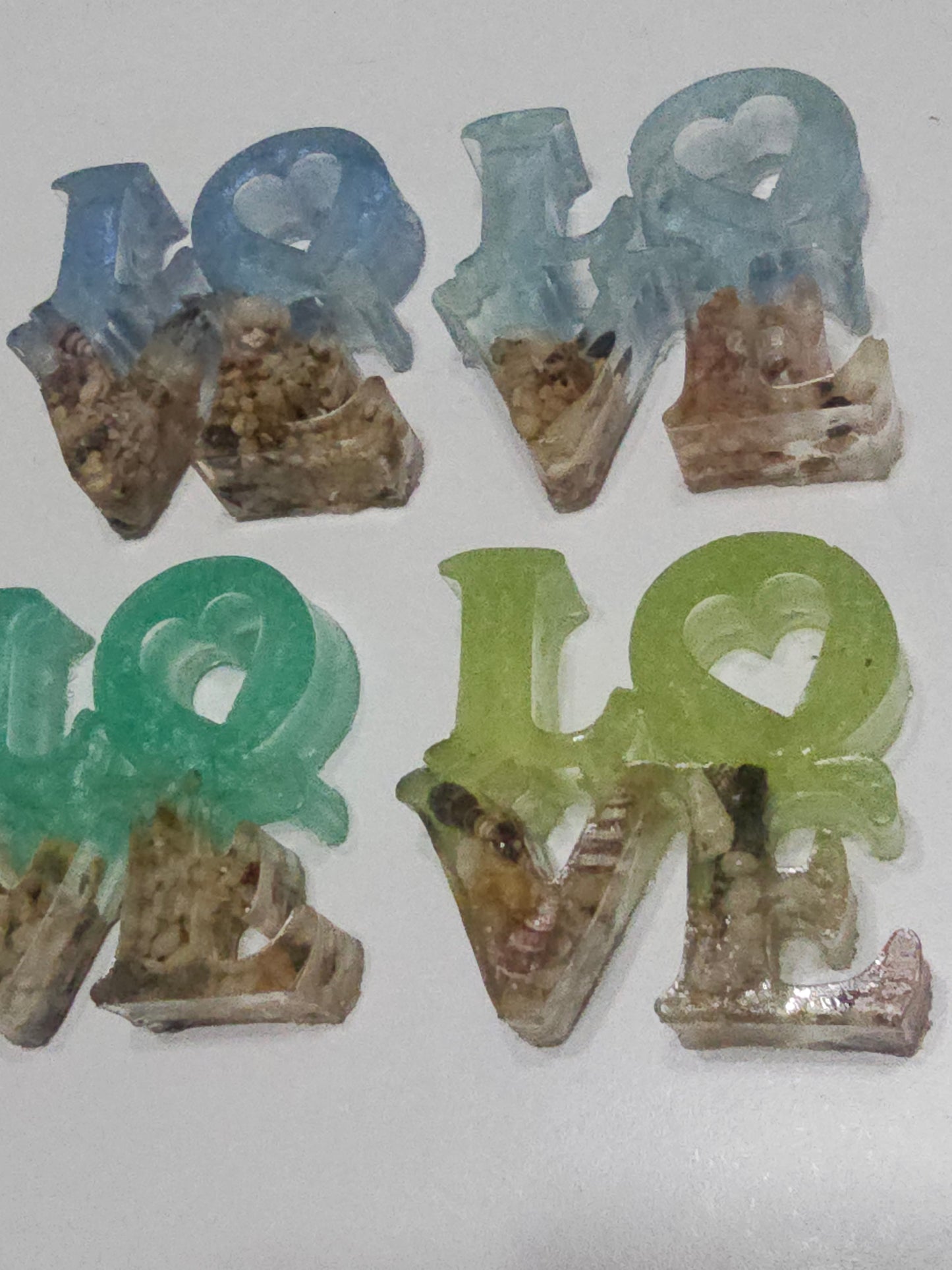 Mini ocean love table art