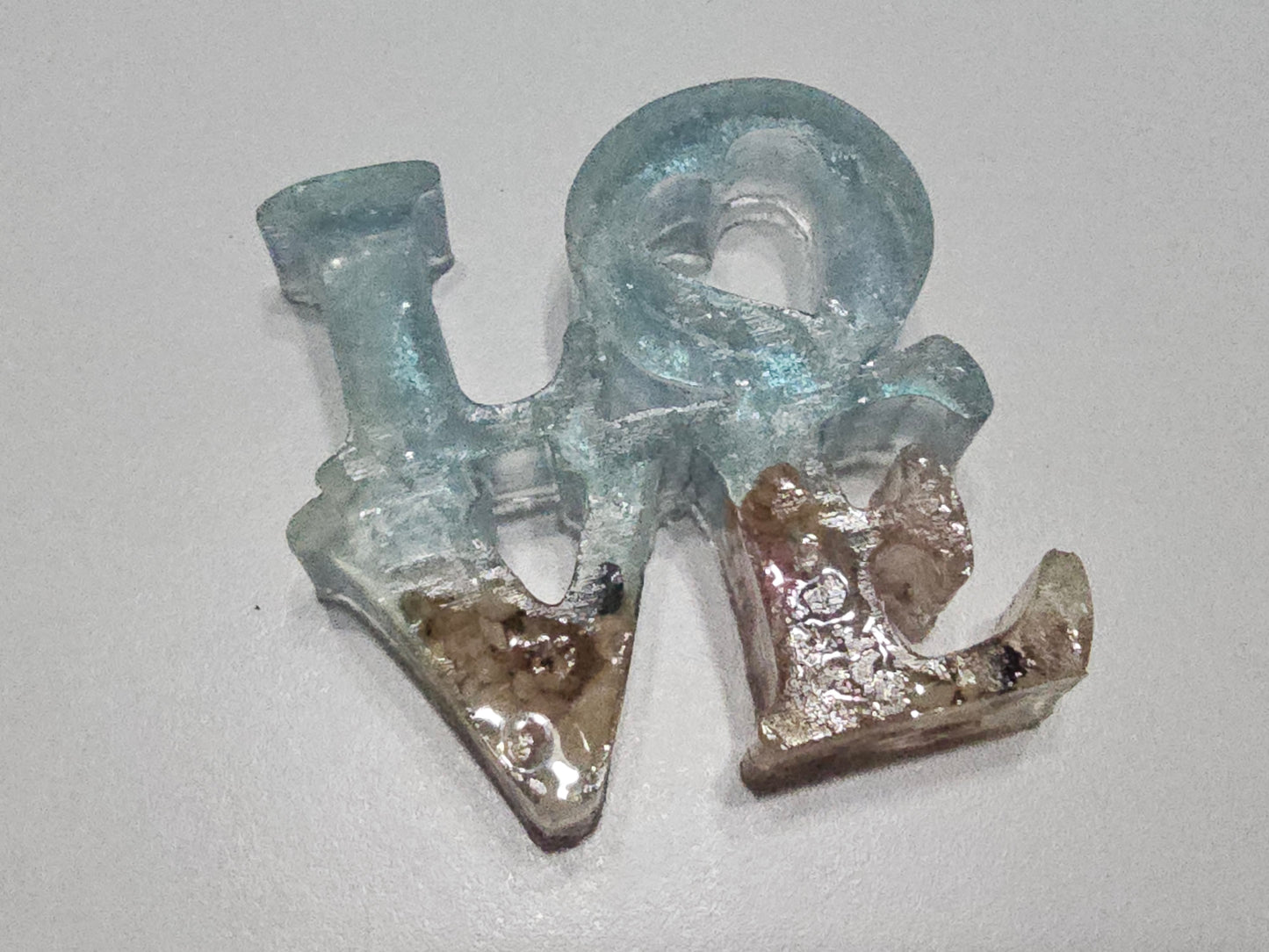 Mini ocean love table art
