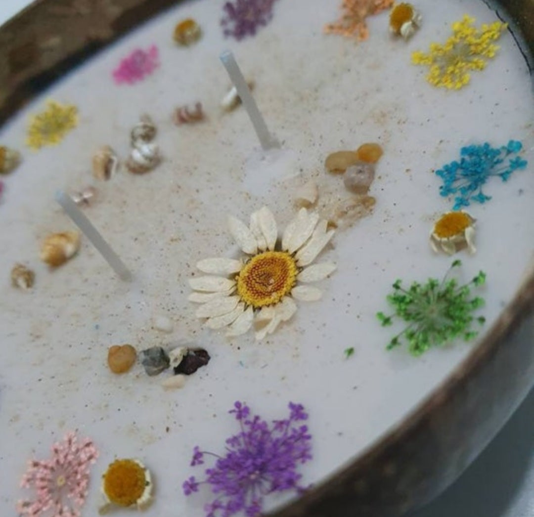 Boho Breeze scented candles - A lei of flowers