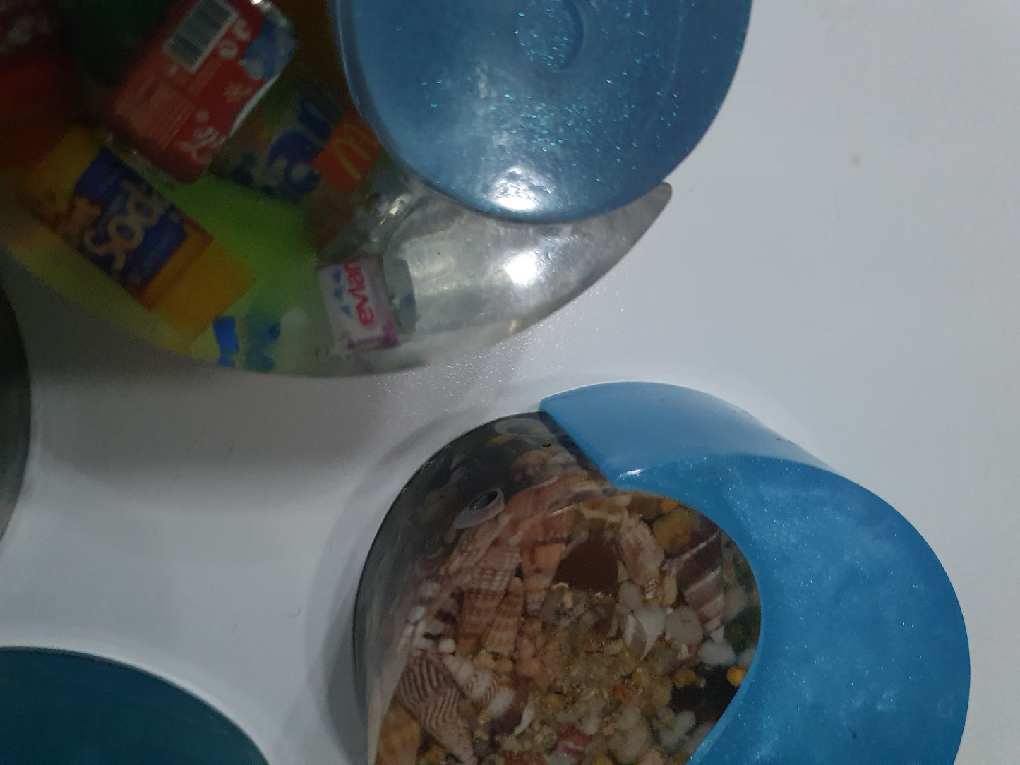 Ocean plastics inspired Yin and Yang (yin-yang/ Yinyang) table decor/ paper weight