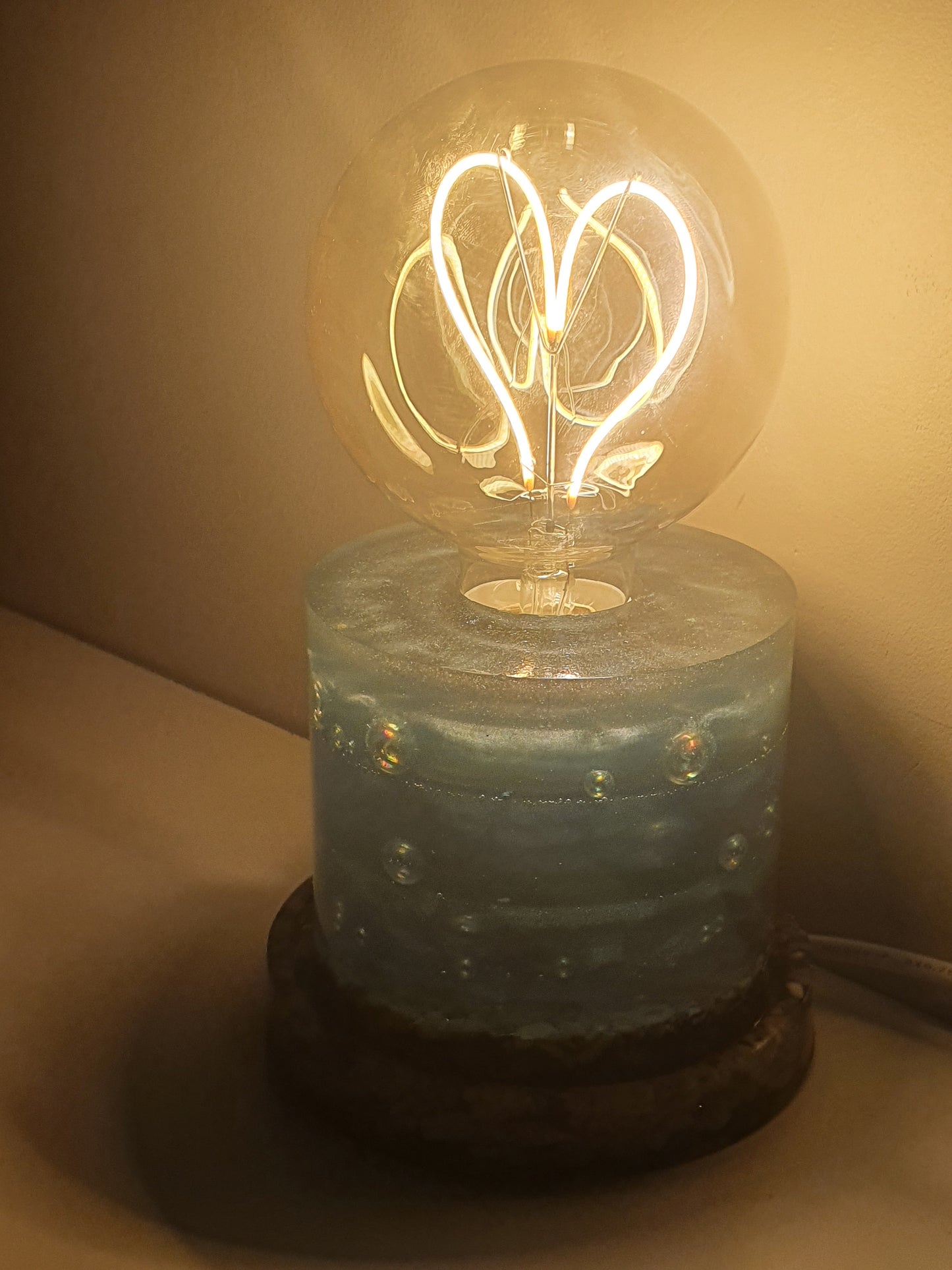 Ocean love table lamp